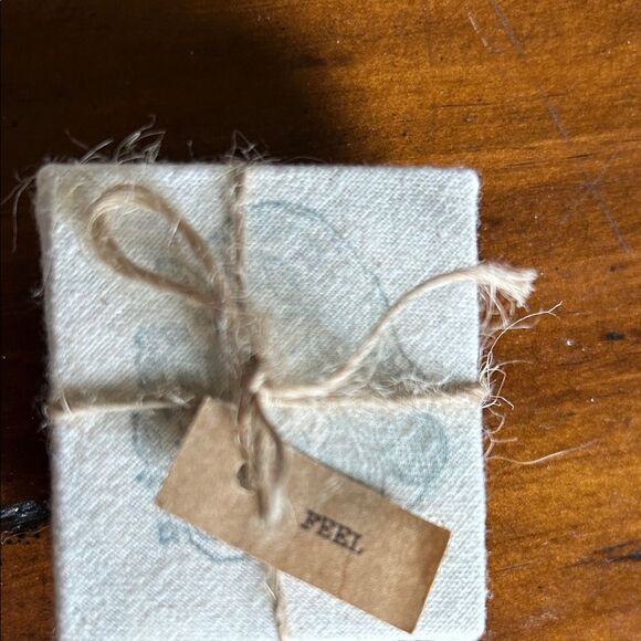 Black milk project  Wooden Stamp with Floral Design Feel - Picture 5 of 5